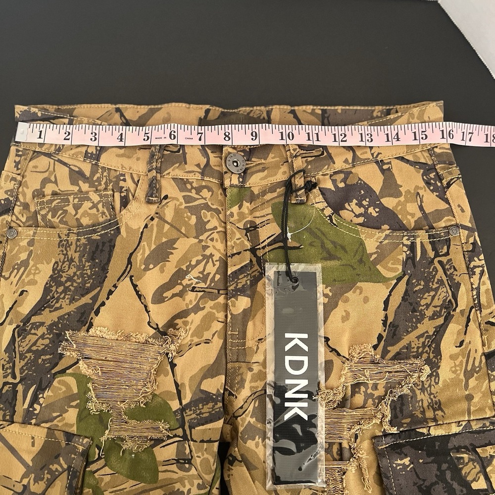KDNK Mens Forest Camo Brown Pants 32/31.5 Skinny Ripped Patches Outdoor Jeans - Picture 7 of 16